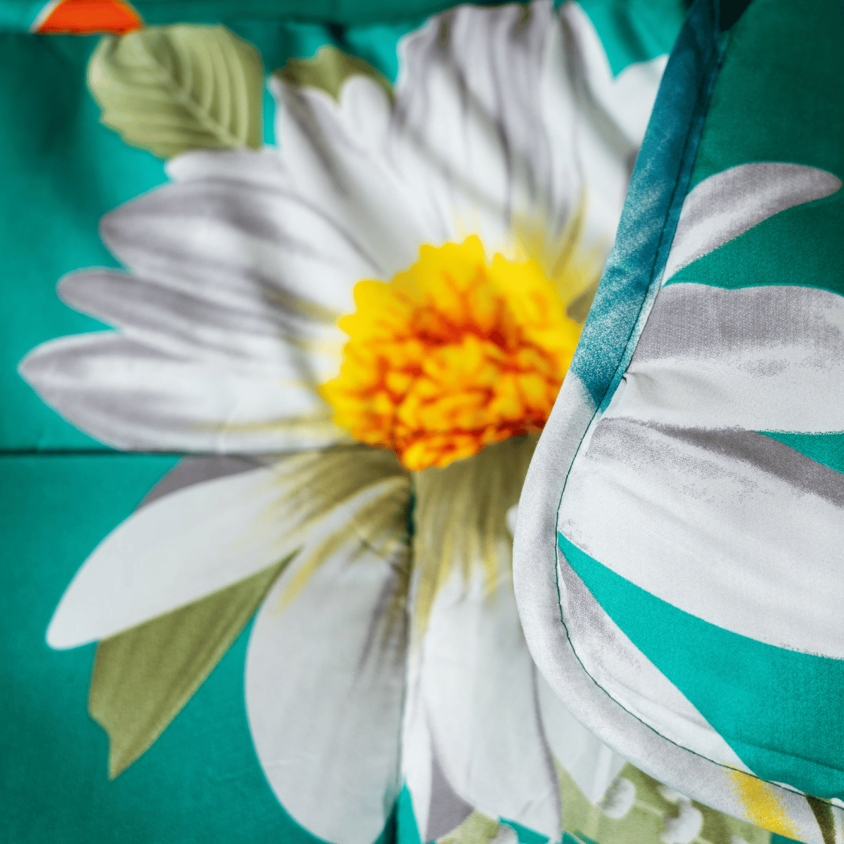 Zelesta Comfort Design 4-Season Duvet - Spring Flowers image