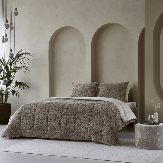 Zelesta Special Teddy Panther Bettdecke – Taupe