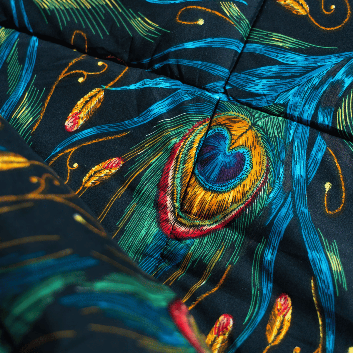 Zelesta Comfort Design Sommerbettdecke - Peacock Feathers