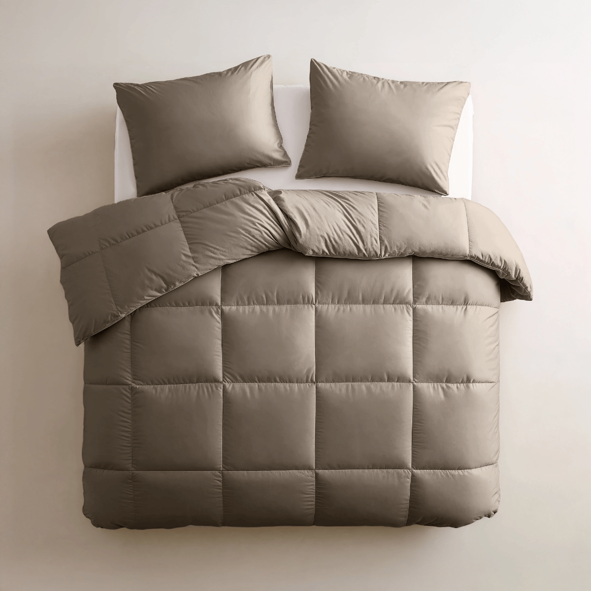 Zelesta Deluxe Uni Satin Baumwollbettdecke – Walnussbraun