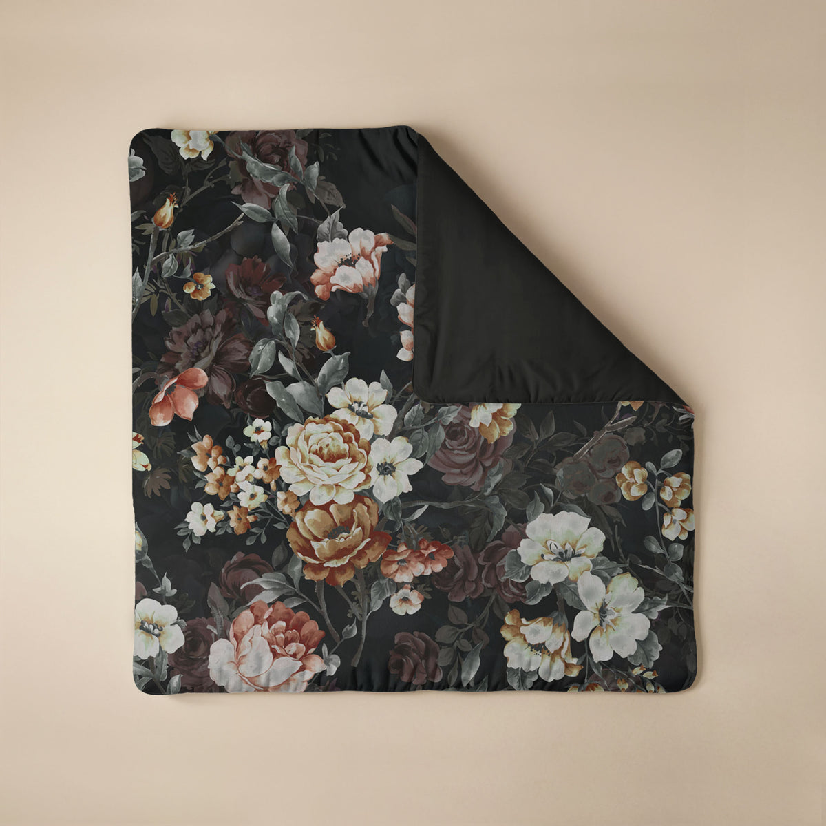 Zelesta Comfort Design Nahtlose Bettdecke - Golden Age Flower Black