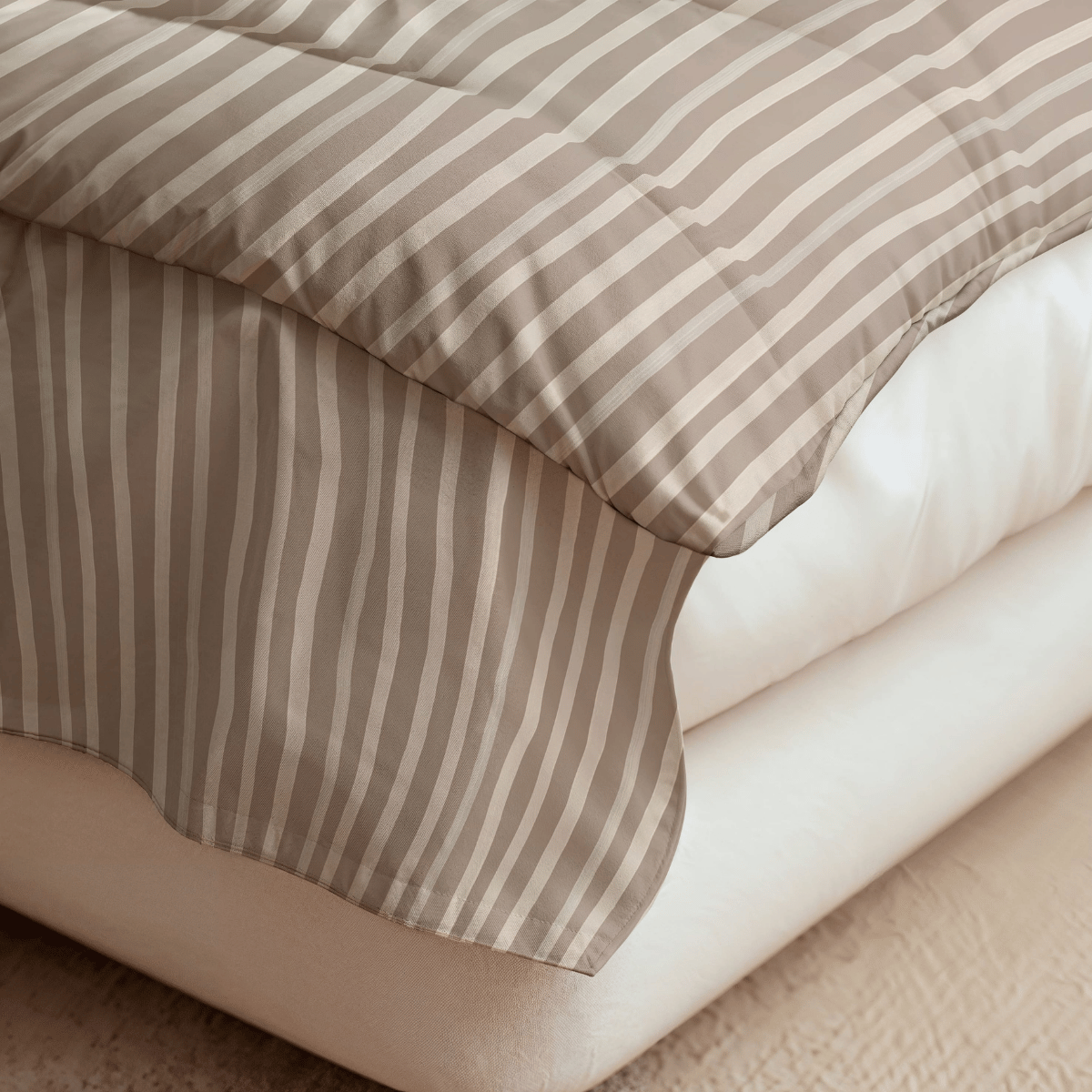 Zelesta Pure Design Baumwollbettdecke - Brown Stripes