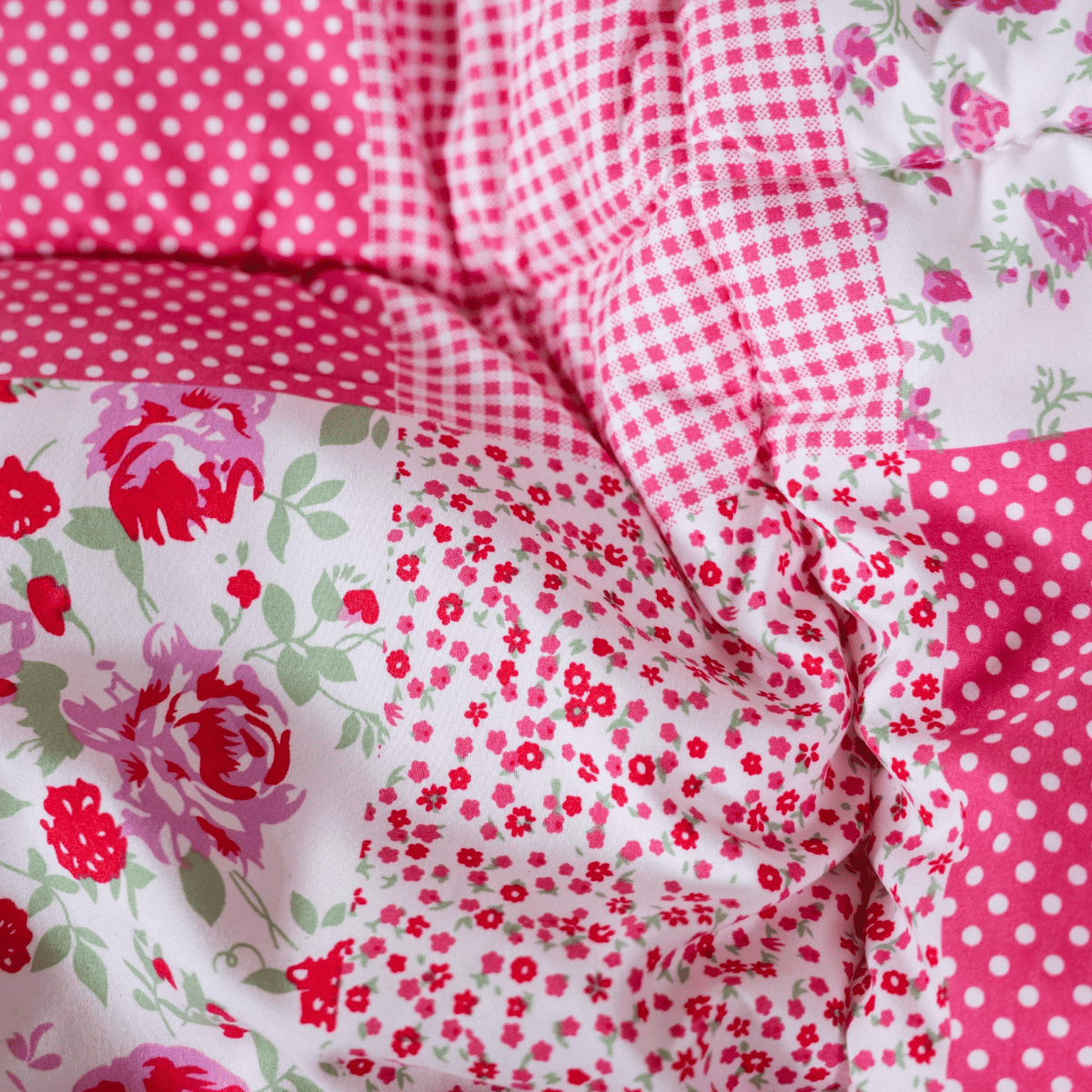 Zelesta Comfort Design Sommerbettdecke - Patchwork Pink