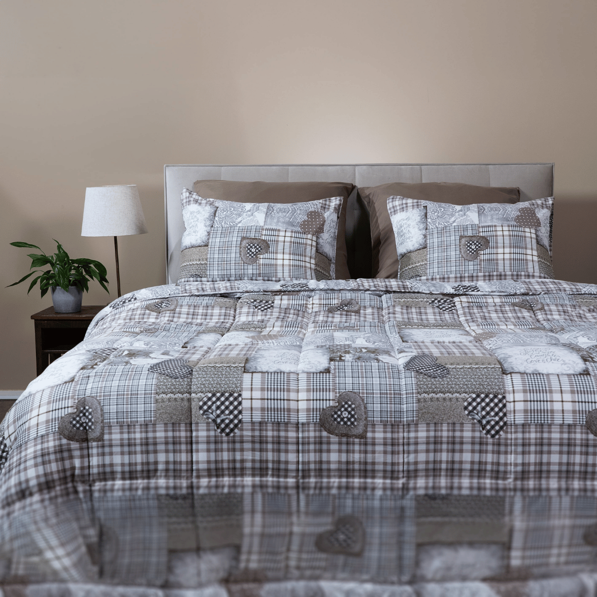 Zelesta Comfort Design Sommerbettdecke - Patchwork Hearts
