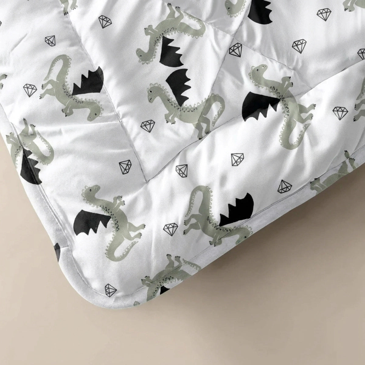 Zelesta Comfort Kids Duvet - Smiling Dragon
