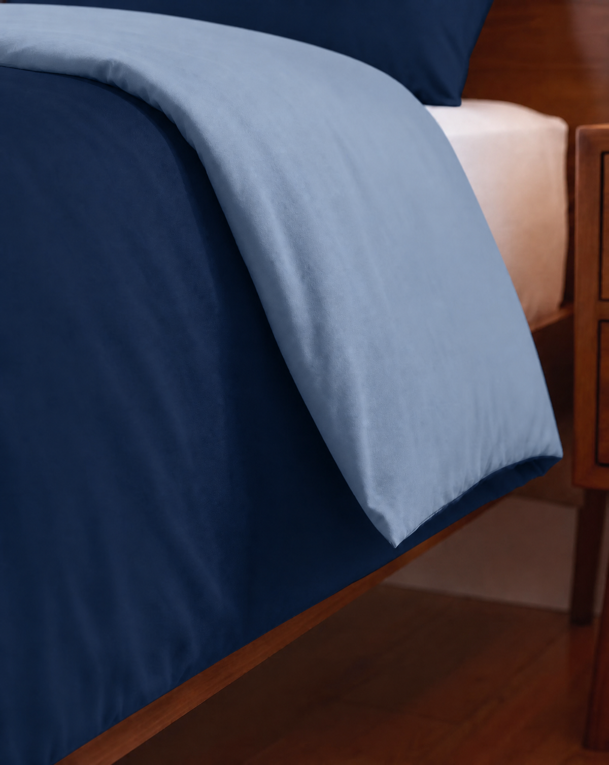 Zelesta Comfort Duo Seamless Duvet - Blue & Marine Blue
