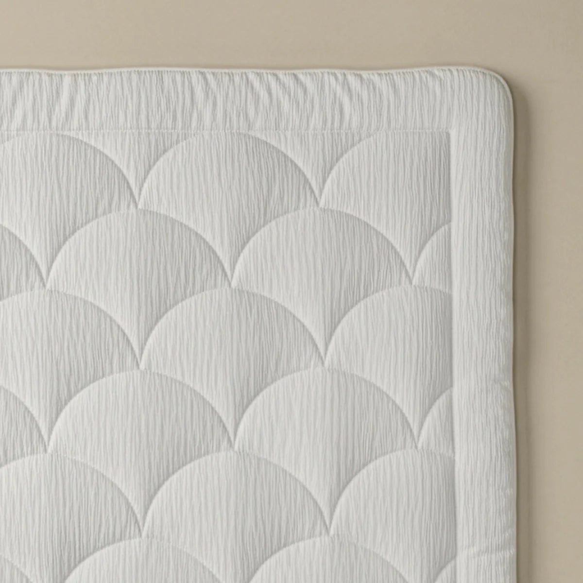 Zelesta Special Velvet Chic Bettdecke – Beige